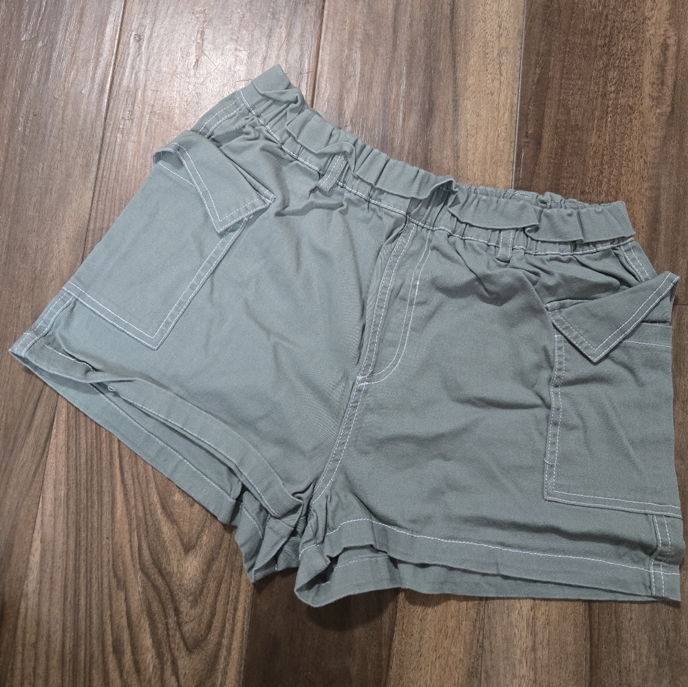 Stylish Gray Cargo Shorts
